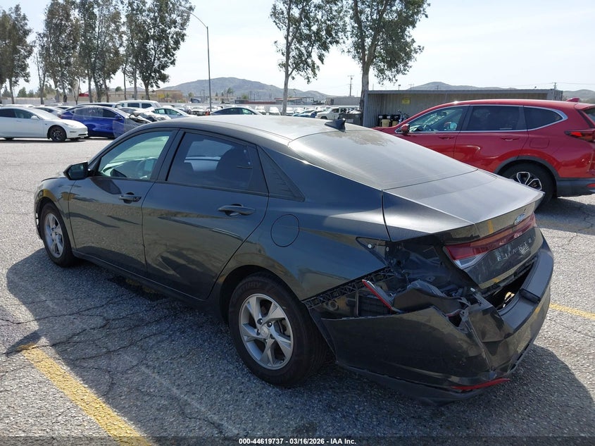 2021 Hyundai Elantra Se