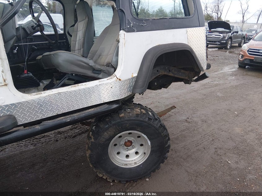 1989 Jeep Wrangler / Yj VIN: 2J4FY19E3KJ137359 Lot: 44619791