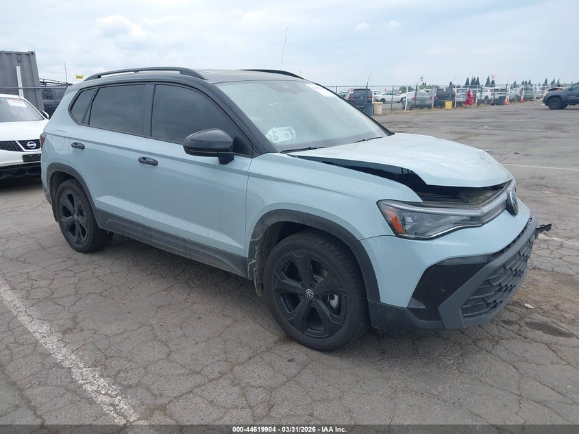 2025 VOLKSWAGEN TAOS — zdjęcie z aukcji