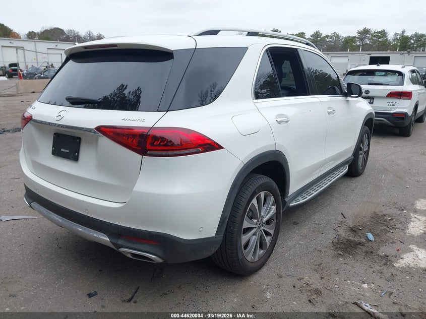 2020 MERCEDES-BENZ GLE 350 4MATIC — Фото 4