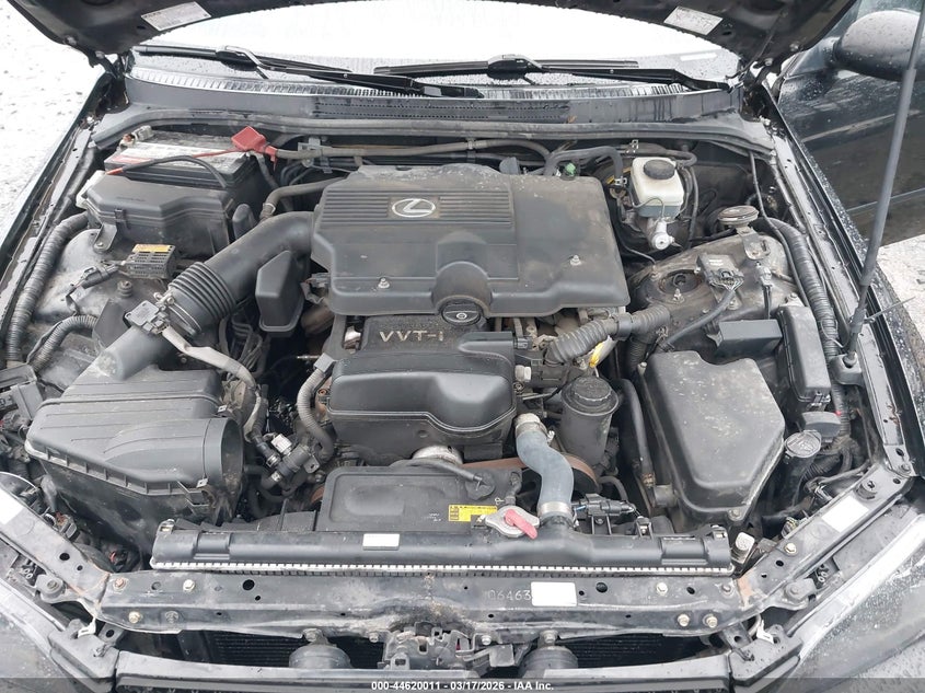 2001 Lexus Is 300 VIN: JTHBD182410031812 Lot: 44620011