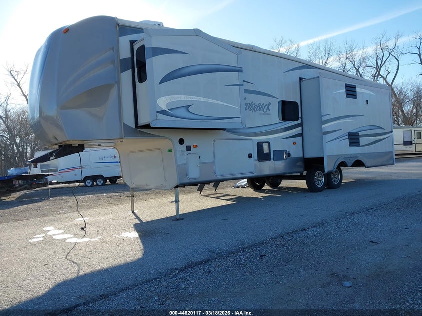 2014 FOREST RIVER 36FT auction photo 2