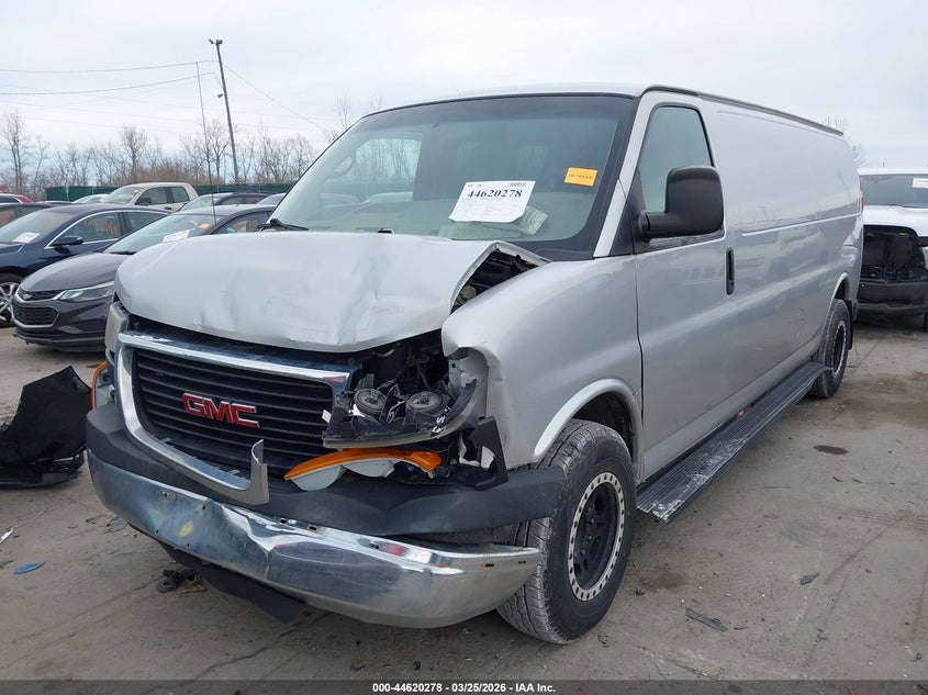 2014 GMC Savana 2500 Work Van