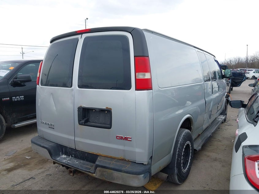 2014 GMC Savana 2500 Work Van
