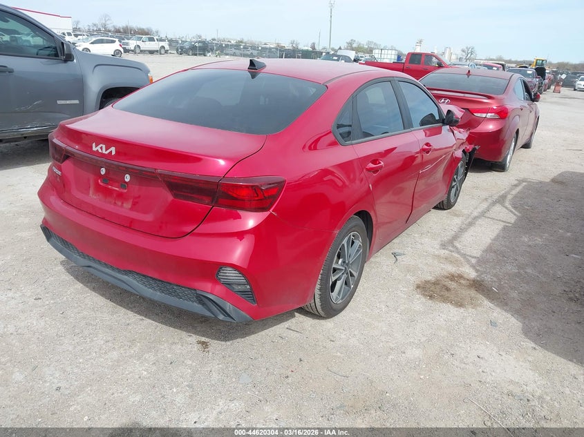 2023 Kia Forte Lxs