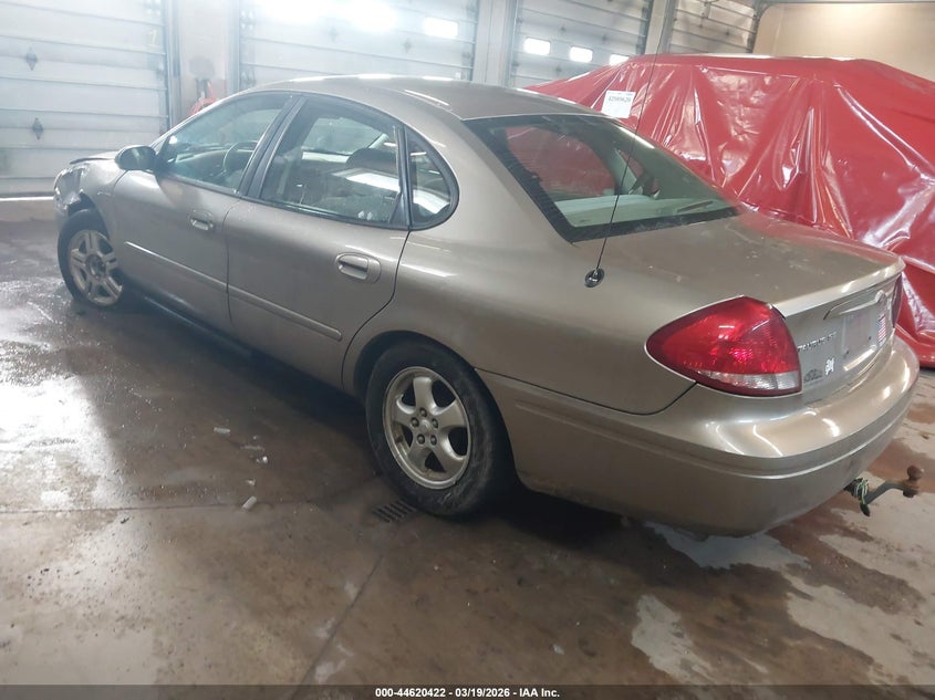 2005 Ford Taurus Se