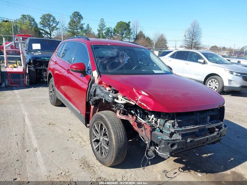 2020 Volkswagen Tiguan 2.0T Se/2.0T Se R-Line Black/2.0T Sel