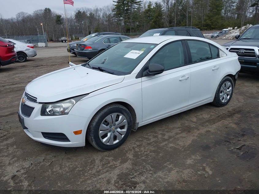 2013 Chevrolet Cruze Ls Auto