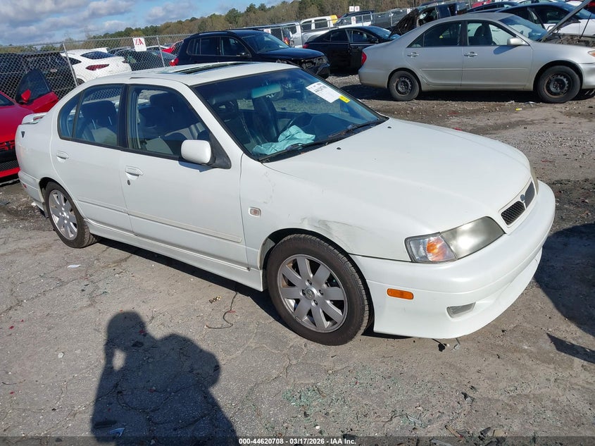2002 INFINITI G20 LUXURY