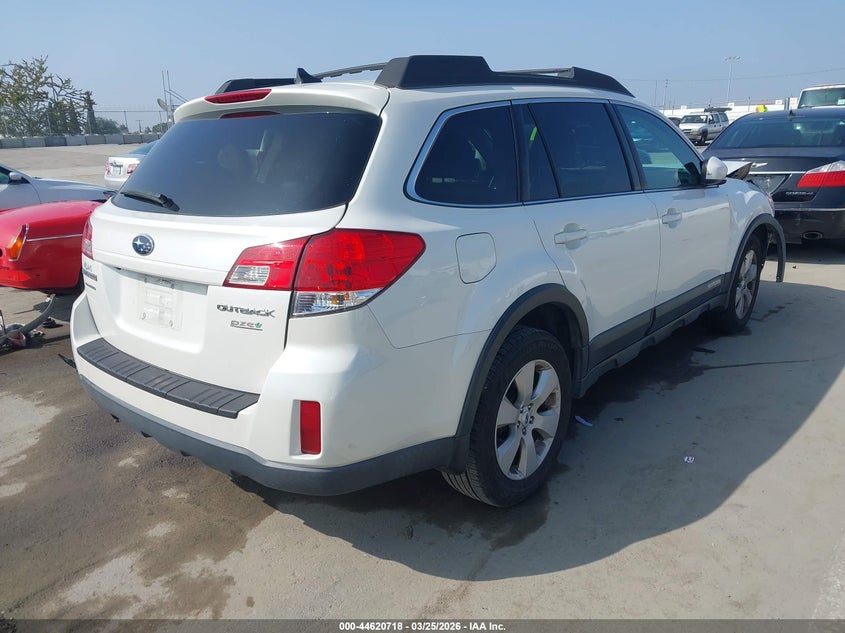 2011 Subaru Outback 2.5I Limited