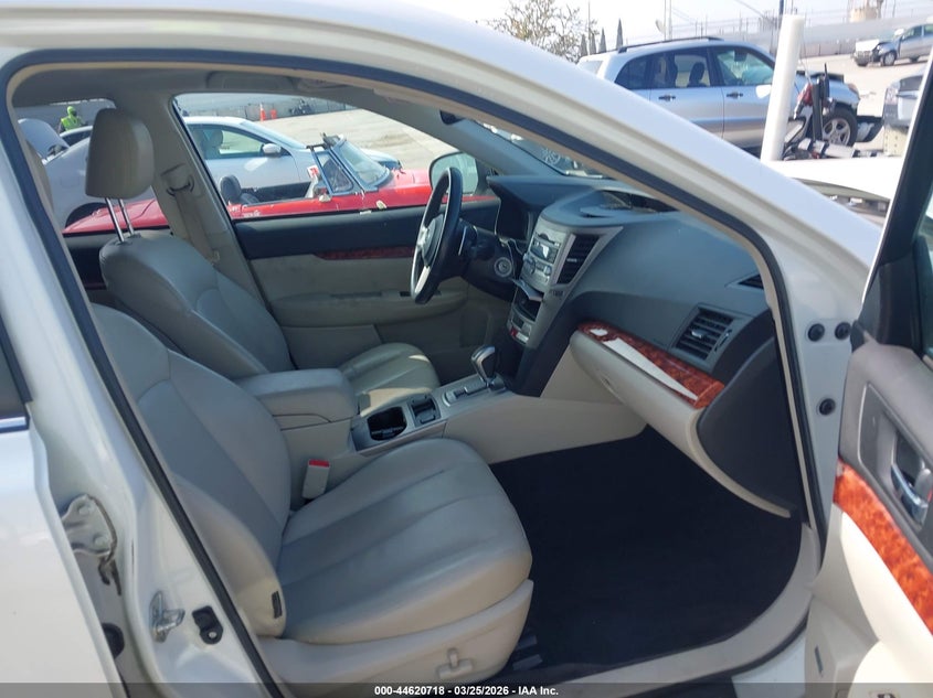 2011 Subaru Outback 2.5I Limited