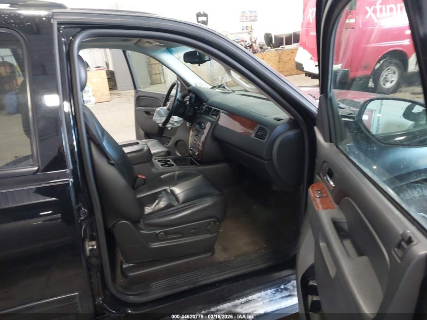 2011 Chevrolet Suburban 1500 Lt1