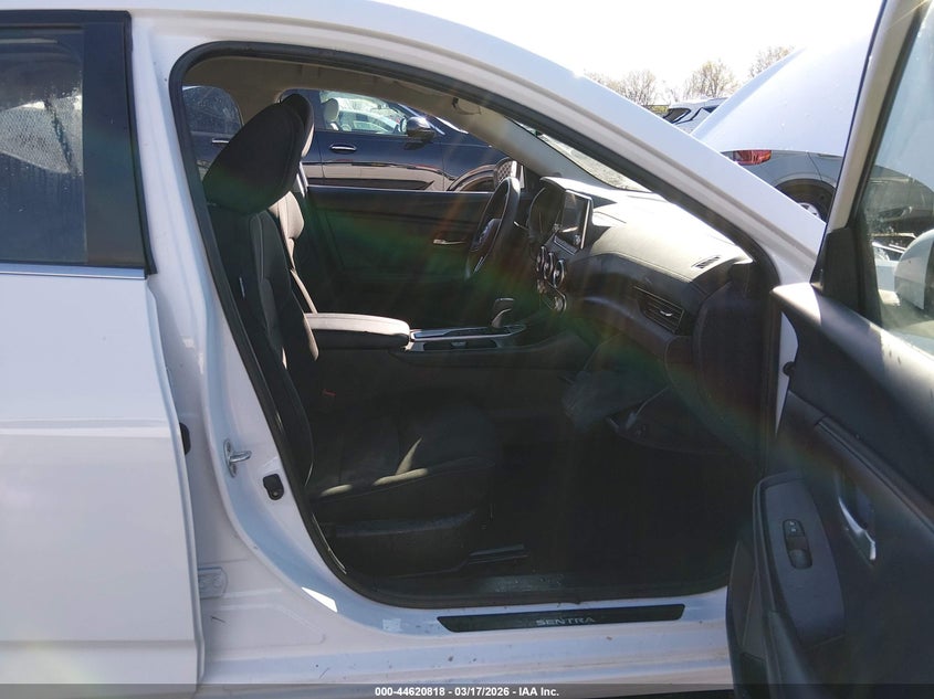 AtlanticExpress - Nissan Sentra