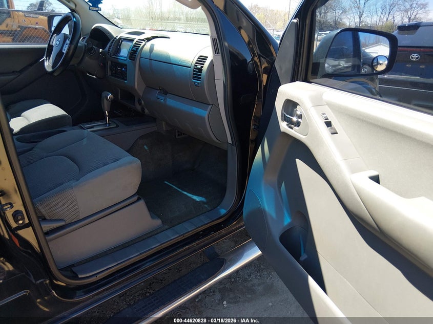 2005 Nissan Frontier Se