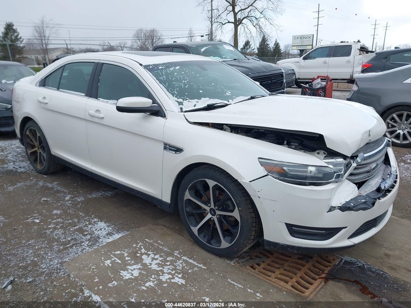 2016 Ford Taurus Sel