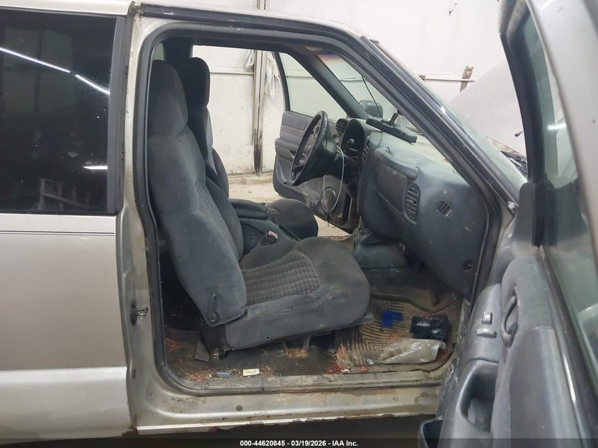 1999 Chevrolet S-10 Ls