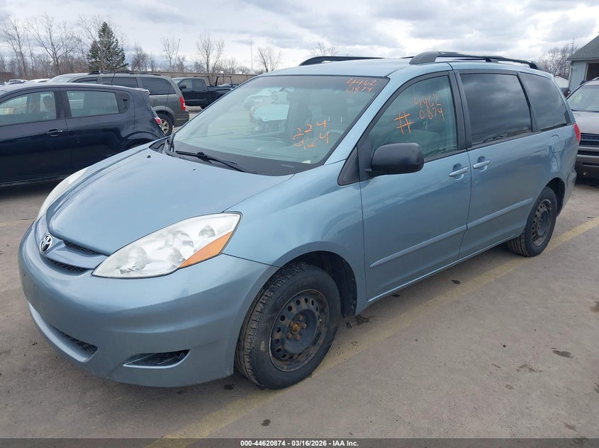 2008 Toyota Sienna Le