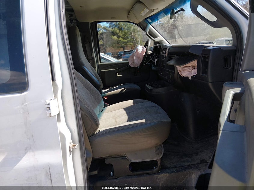 2017 Chevrolet Express 2500 Work Van