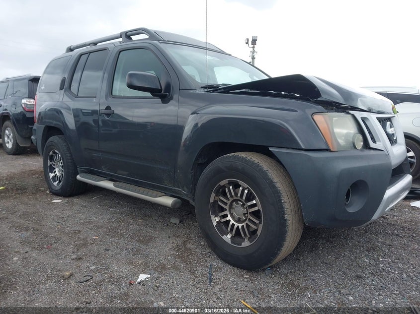 2013 Nissan Xterra X