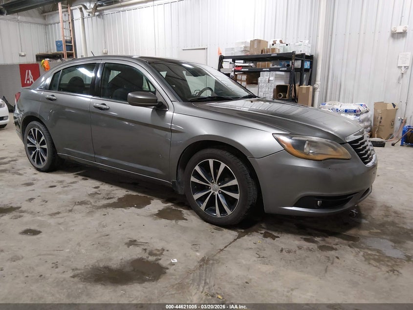2012 Chrysler 200 Touring