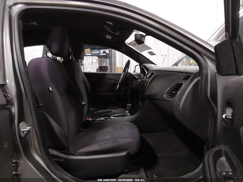 2012 Chrysler 200 Touring