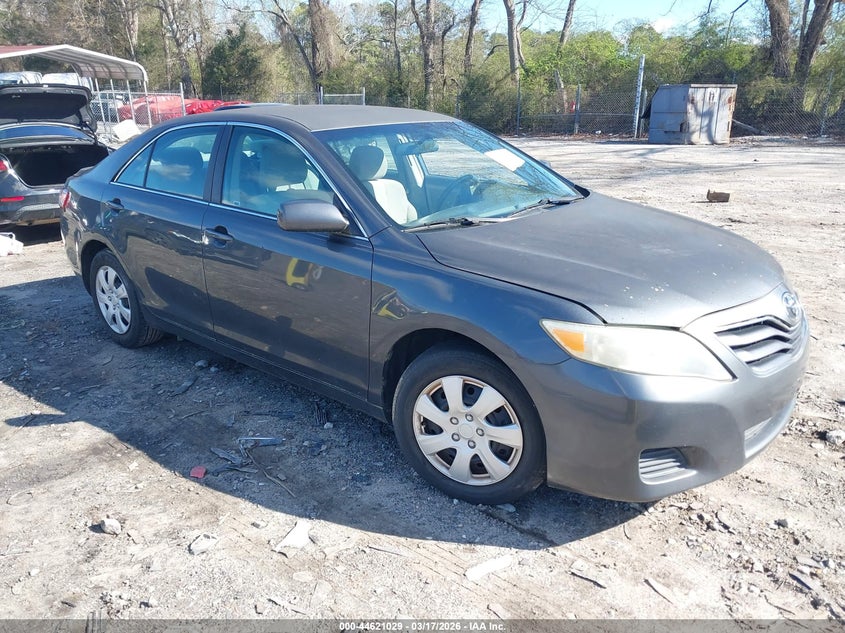 2010 Toyota Camry Le