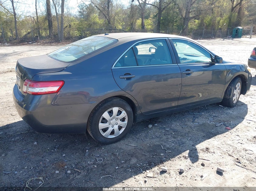 2010 Toyota Camry Le