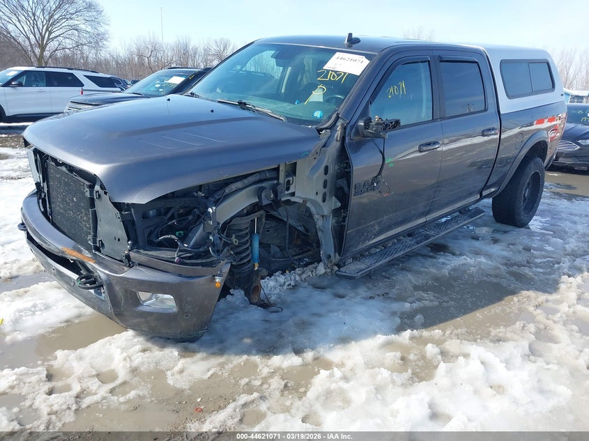 Vin: 3c6ur5dlxjg273850, lot: 45118049, ram 2500 big horn  4x4 6'4 box 20182