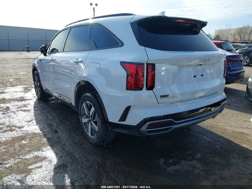 2023 KIA SORENTO auction photo 3
