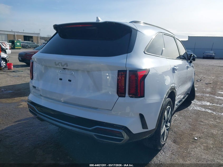 2023 KIA SORENTO auction photo 4