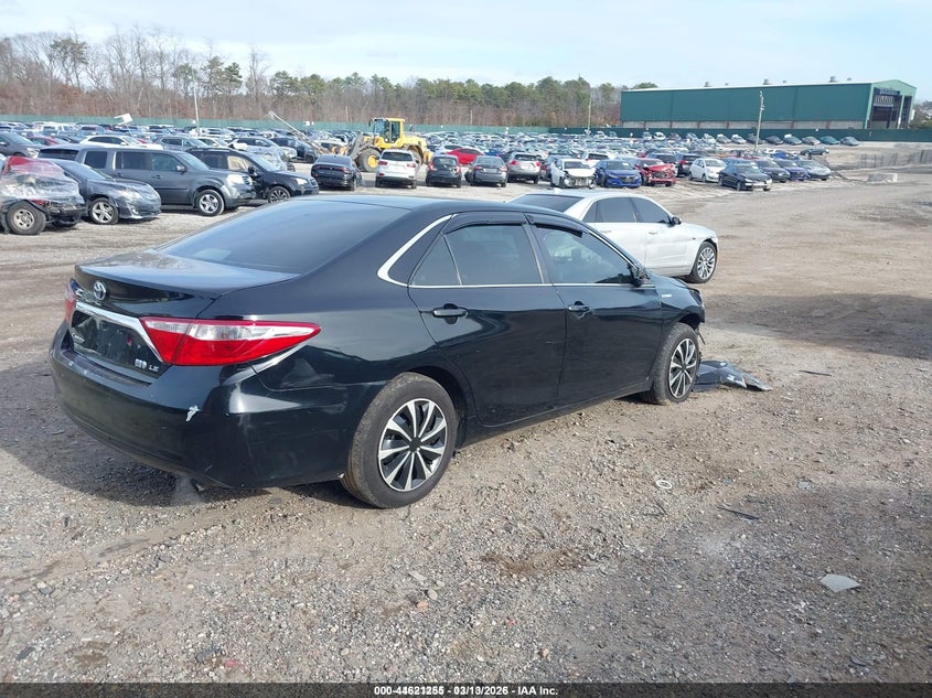2015 Toyota Camry Hybrid Le