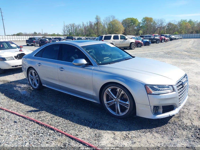 WAUK2AFD0FN009776 2015 Audi S8 4.0T auction photo 1