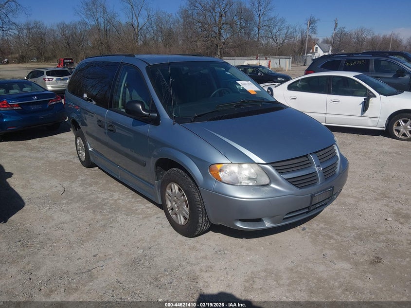 2005 Dodge Grand Caravan Se