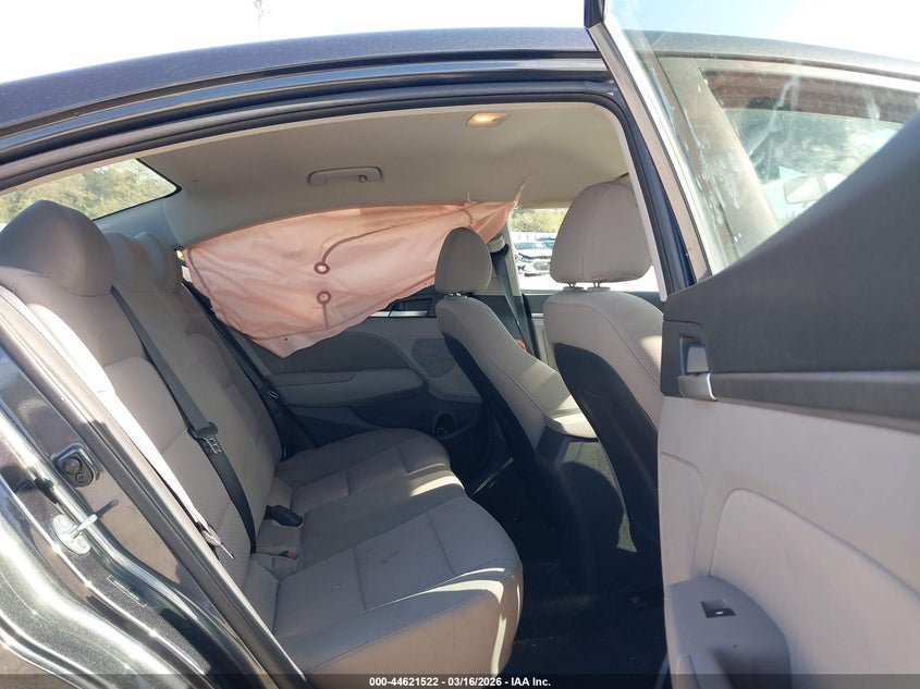 VIN 5NPD84LF7LH555181 2020 HYUNDAI ELANTRA SEL