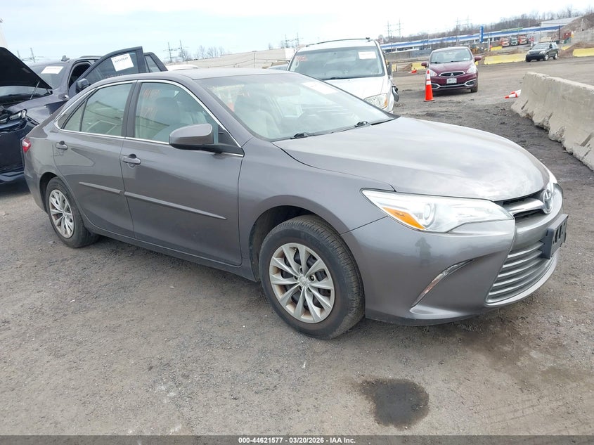 2017 Toyota Camry Le