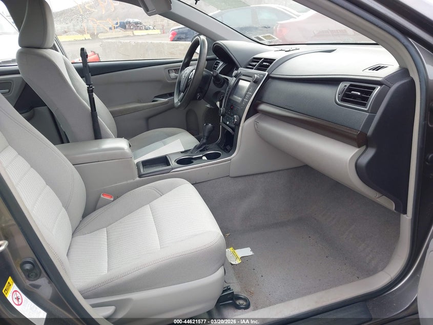 2017 Toyota Camry Le