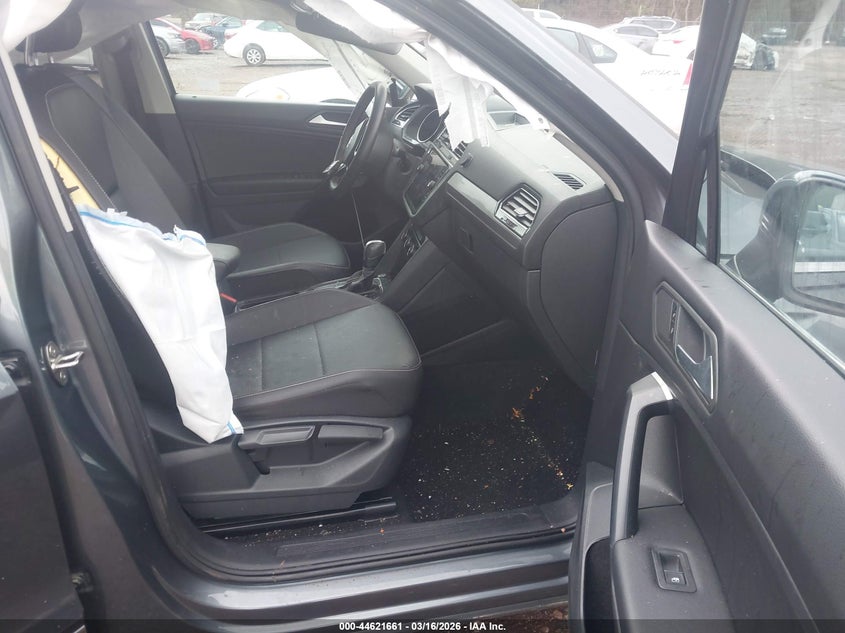 2021 Volkswagen Tiguan 2.0T Se/2.0T Se R-Line Black/2.0T Sel