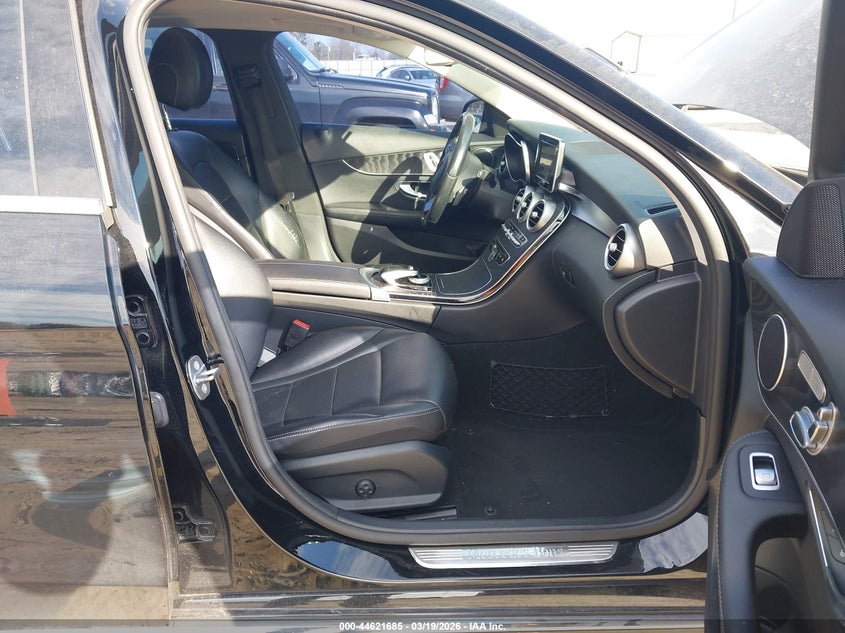 2016 Mercedes-Benz C 300 4Matic