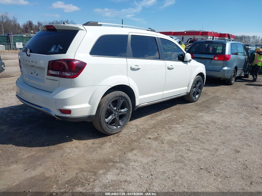 2020 Dodge Journey Crossroad