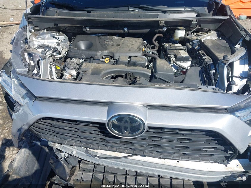 TOYOTA RAV4 - zdjęcie 10