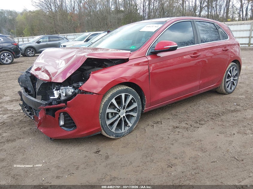 KMHH35LE1JU058056 2018 Hyundai Elantra Gt photo 1