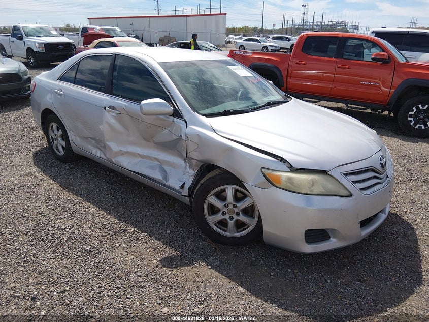 2010 Toyota Camry Le