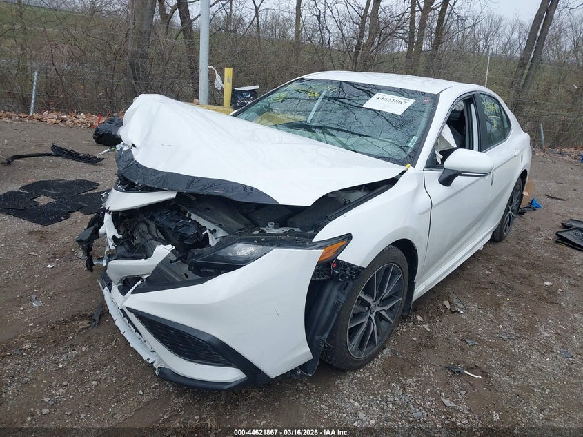 2022 Toyota Camry Se Hybrid