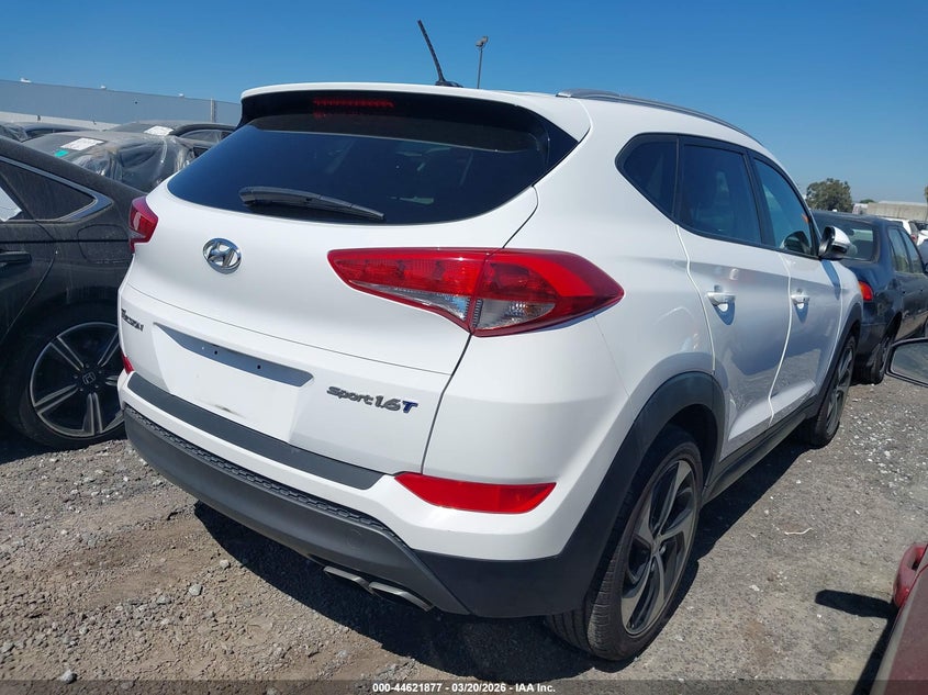 2016 Hyundai Tucson Sport