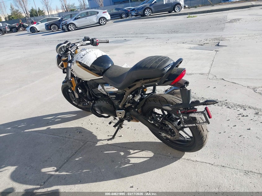 2026 Triumph Motorcycle Speed 400