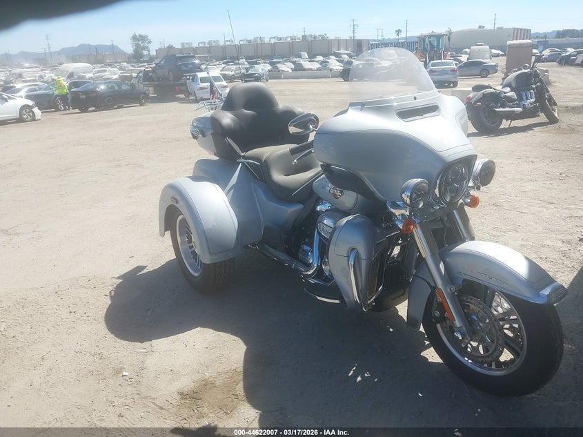 2023 Harley-Davidson Flhtcutg