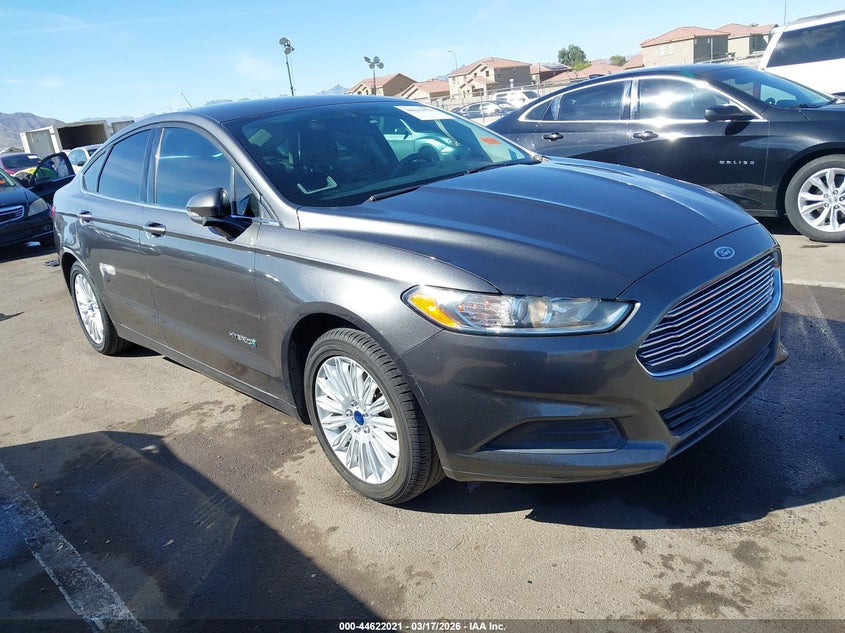 2016 Ford Fusion Hybrid Se