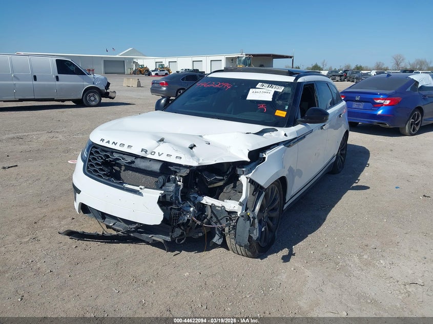 2018 Land Rover Range Rover Velar P380 Se R-Dynamic VIN: SALYL2RV9JA769363 Lot: 44622094