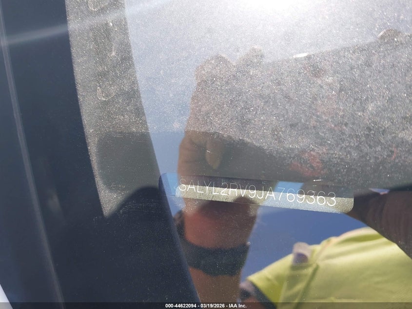 2018 Land Rover Range Rover Velar P380 Se R-Dynamic VIN: SALYL2RV9JA769363 Lot: 44622094