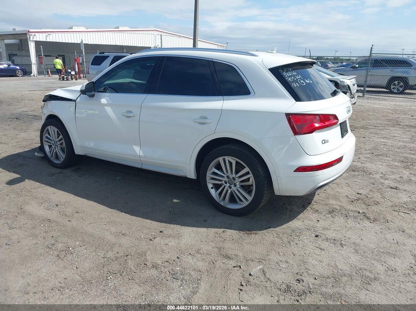 2018 Audi Q5 2.0T Premium/2.0T Tech Premium